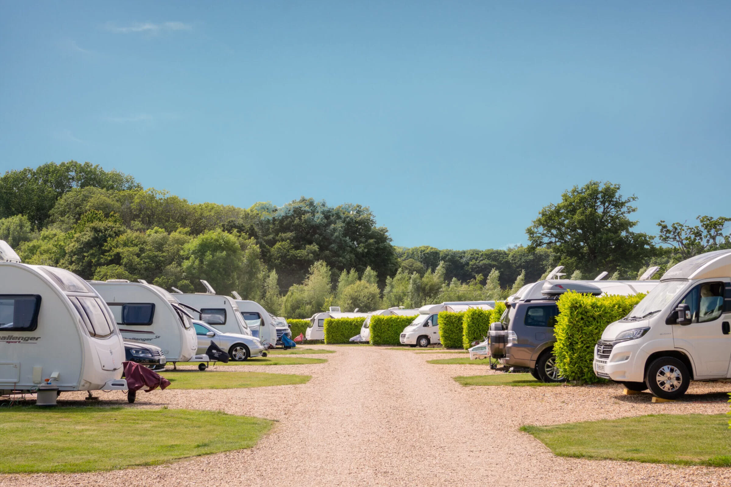 Touring-pitches-at-south-lytchett-manor-scaled-e1664273405526-2400x1600